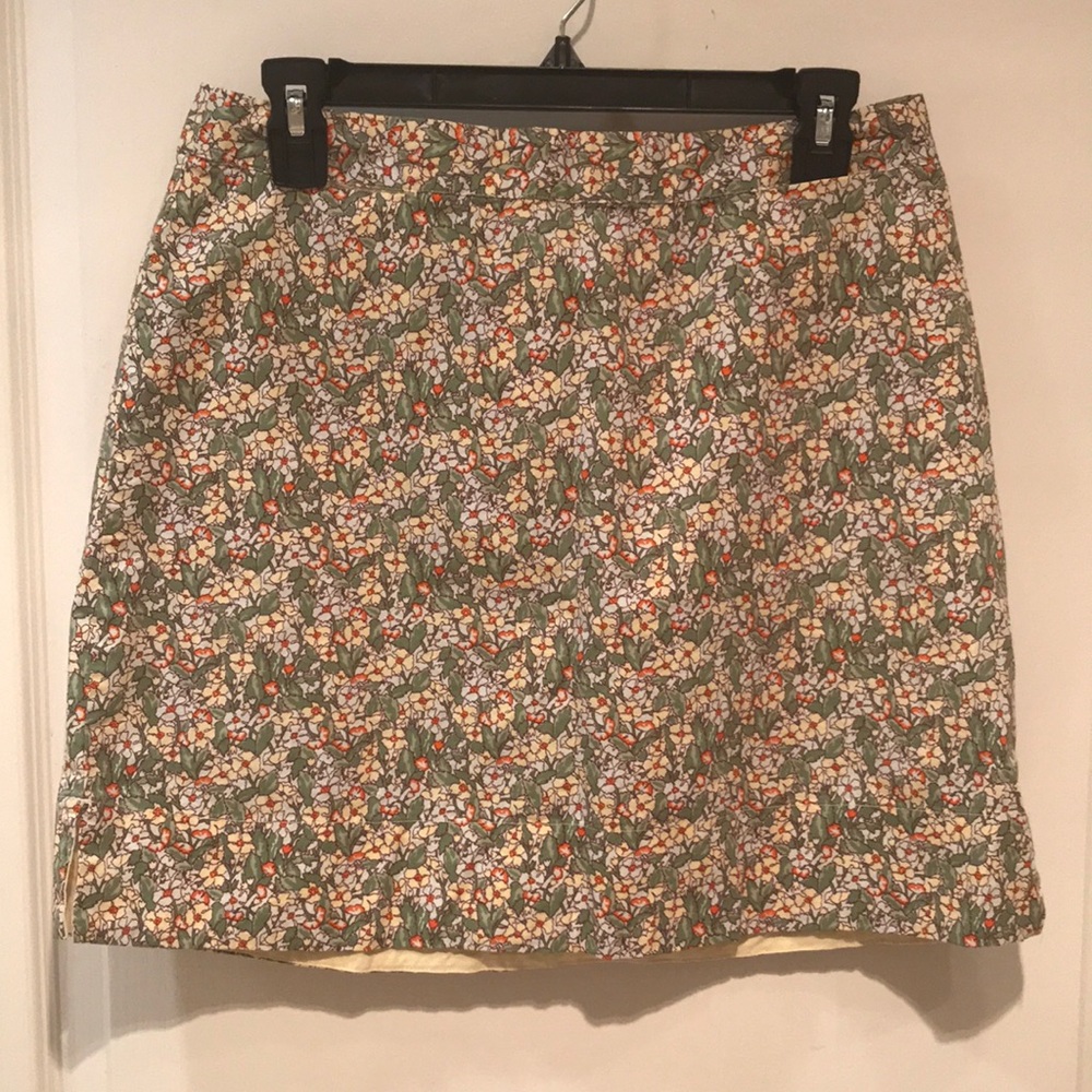 American Eagle Outfitters floral skirt